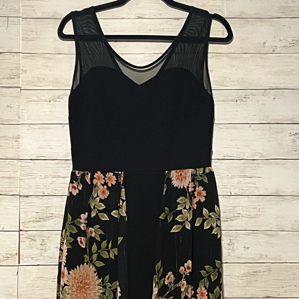 Elegant Black Floral Maxi Dress